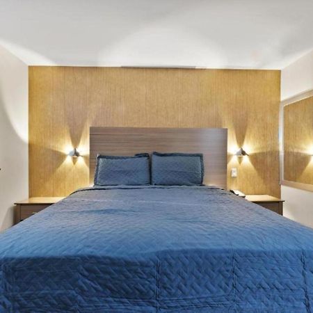 Casa Blanca Hotel Brooklyn New York Ngoại thất bức ảnh